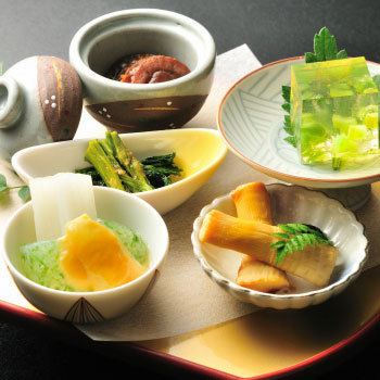 御夕食前菜一例