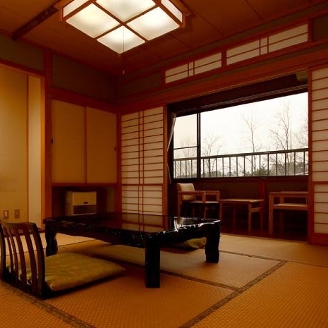 翡翠 和室8畳＋広縁1