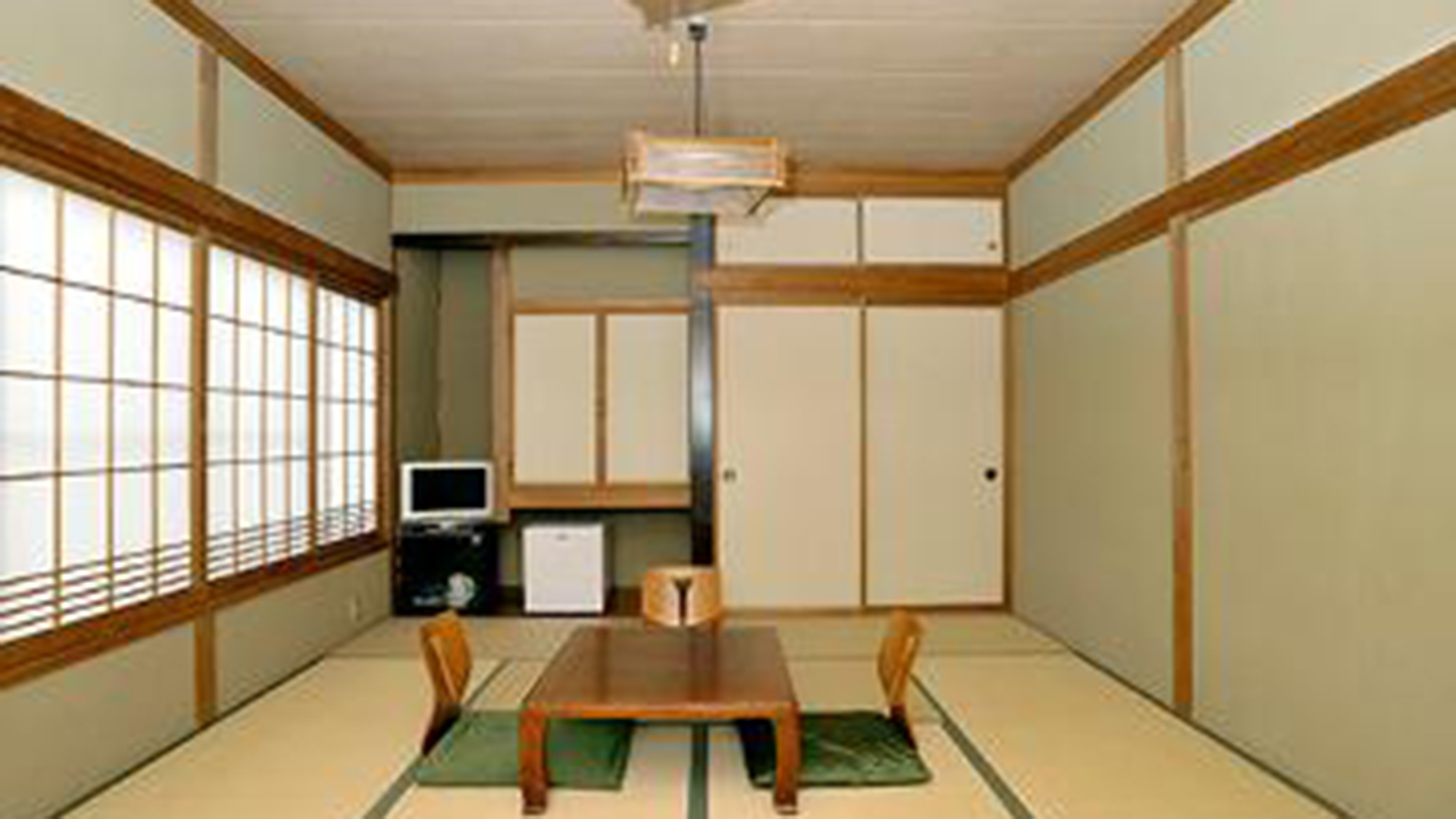 ・離れ 和室12畳（112号室）バス、トイレ無