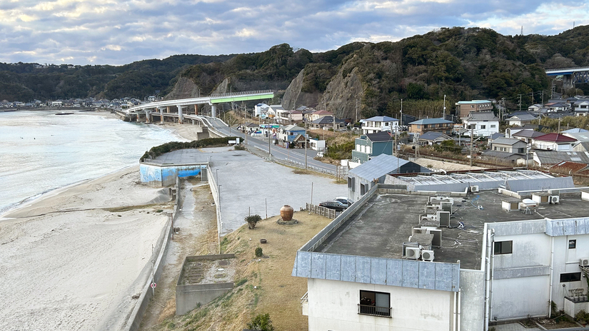 和洋室（約28平米）※海一部