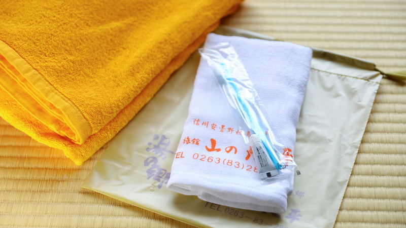お部屋アメニティ。他にもフロントにアメニティバーがございます