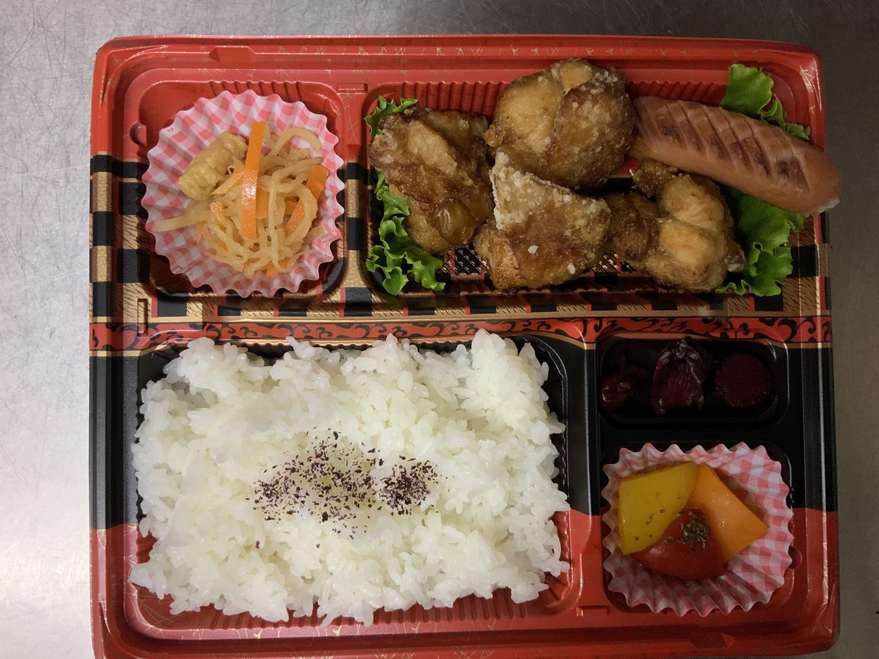 昼弁当唐揚げ弁当