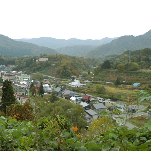 肘折温泉全景