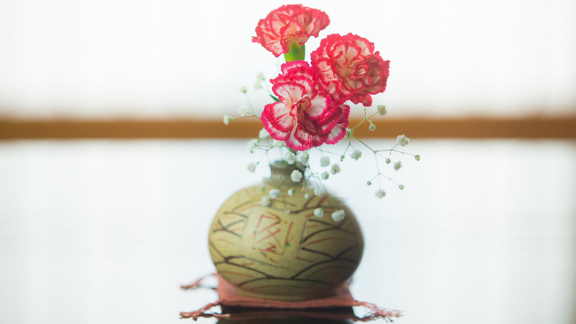  【こだわり】生け花は１室ごとに違うお花を生けております