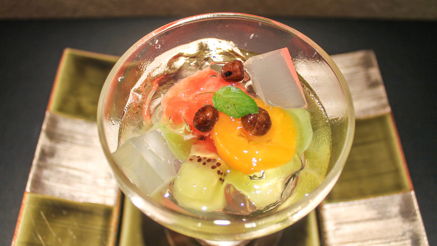 【お料理一例】季節のみずみずしい果物を使った水菓子