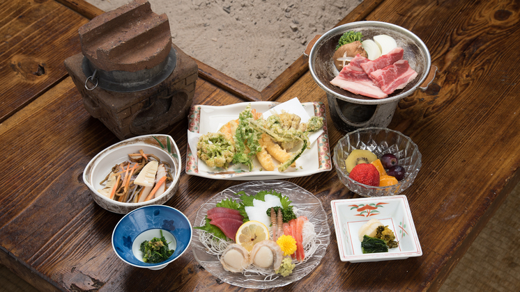 *夕食イメージ(シニアプラン)/牛料理と元祖釜めしを、通常より割引してご提供します