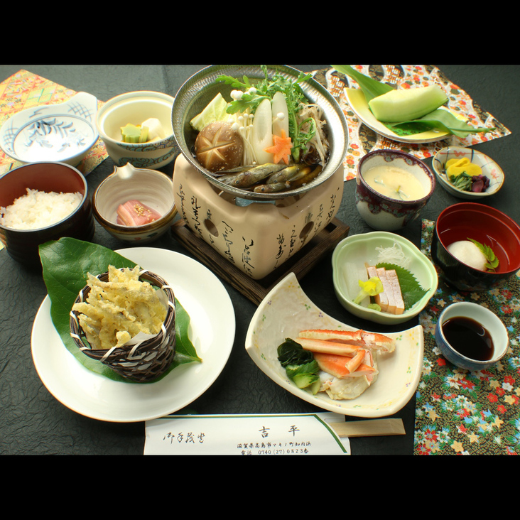 吉平と言えば湖魚料理この地に伝わる伝統料理を堪能して下さい。