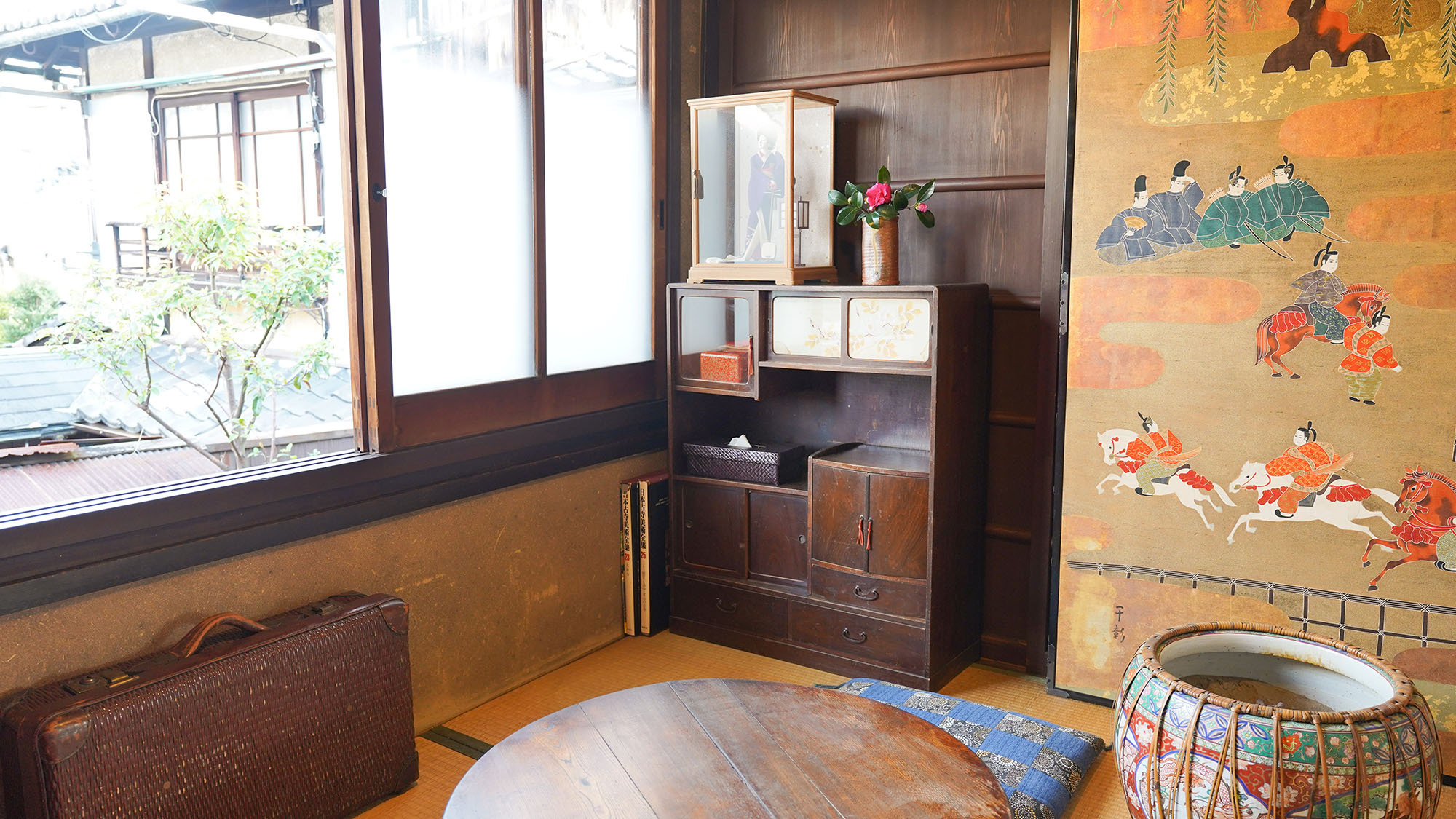・【式部／2階】歴史ある京町家で日本の昔の暮らしに思いを馳せてみてはいかがでしょうか