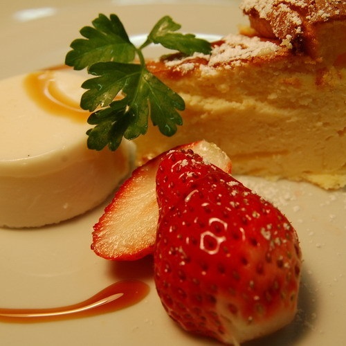 【デザート】チーズケーキ&ごまのブランマンジェ