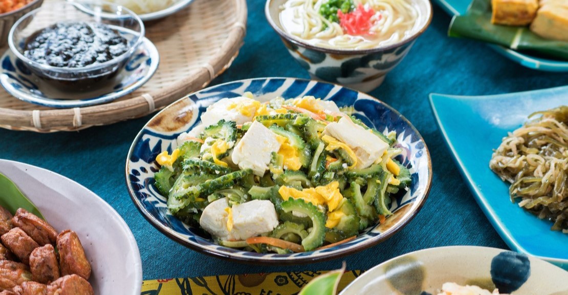 【 ゴーヤーチャンプルー 】ゴーヤーの苦さがやみつき♪