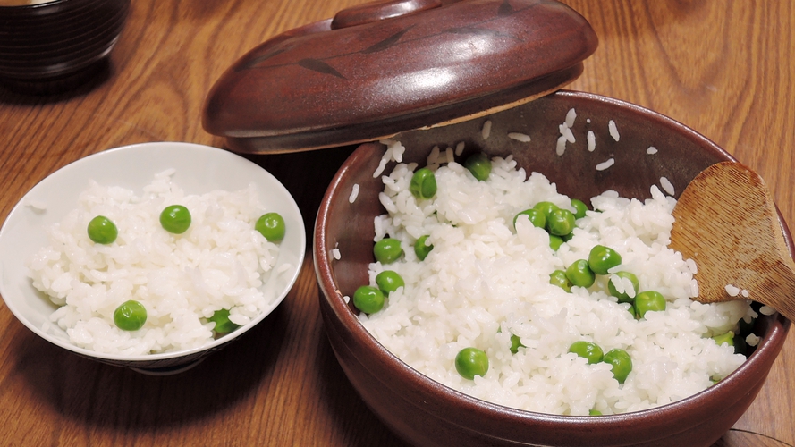 *＜夕食一例＞女将自慢の自家菜園で作った食材を使っています！