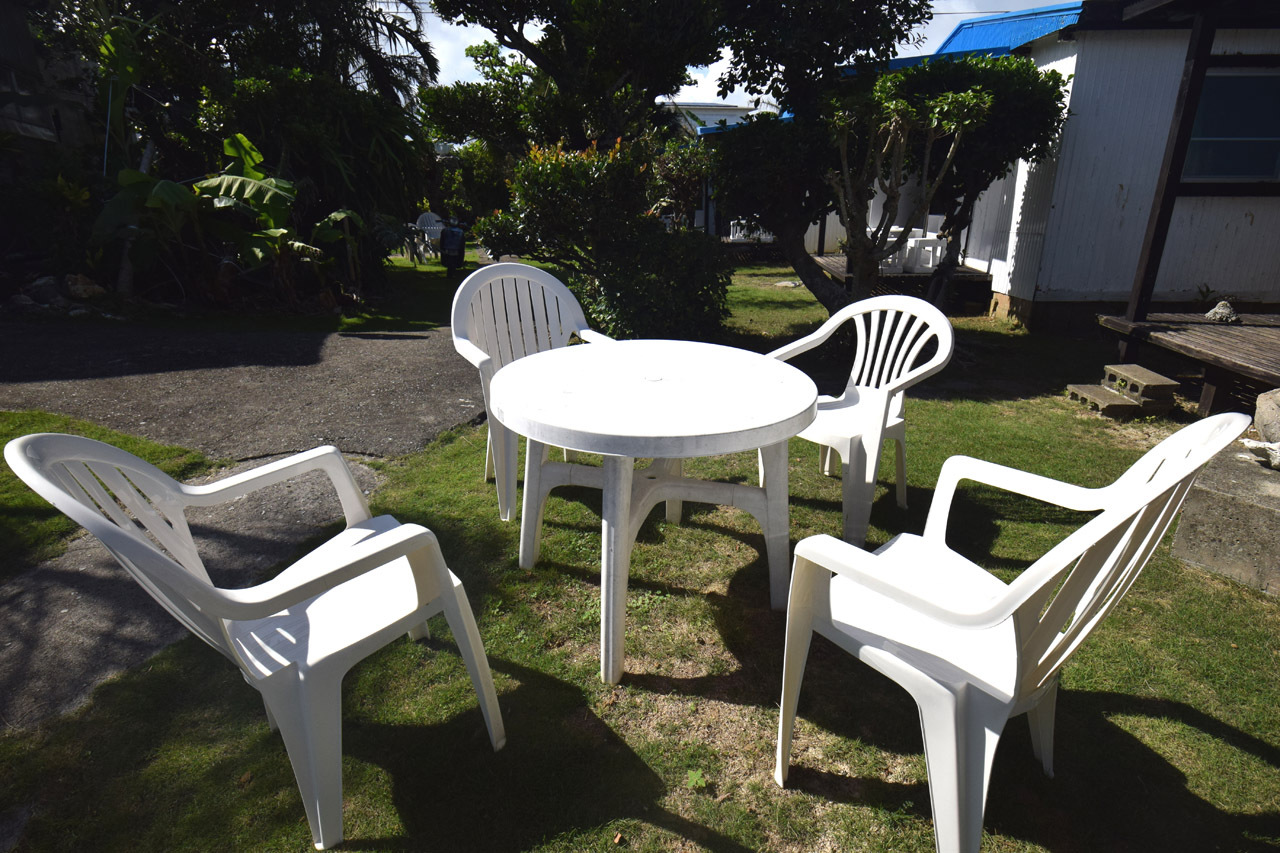 Beach Land Lodge <Yoronjima> Located in Yoron, Beach Land Lodge <Yoronjima> is a perfect starting point from which to explore Amamioshima. Offering a variety of facilities and services, the property provides all you need for a go