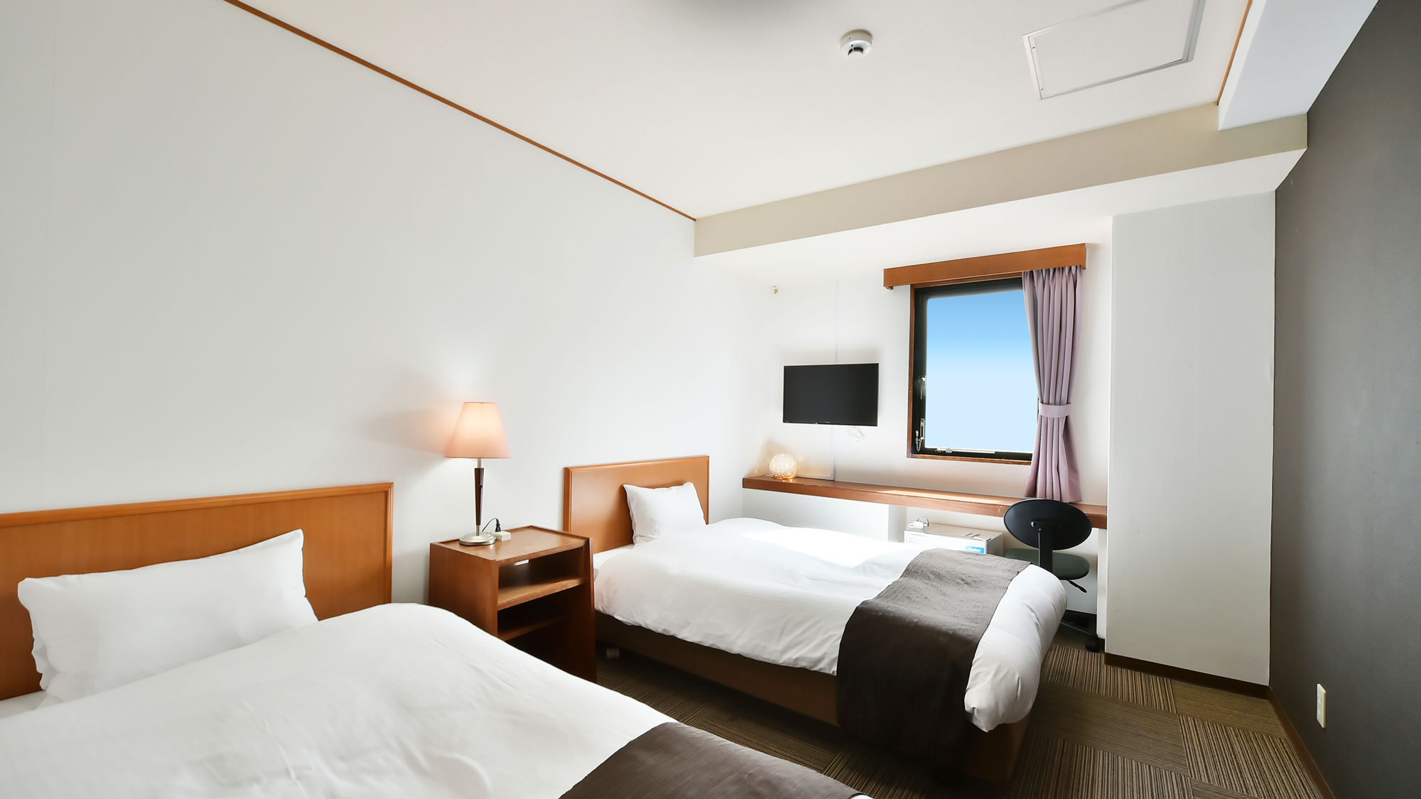 スタンダードツインのお部屋の一例です。