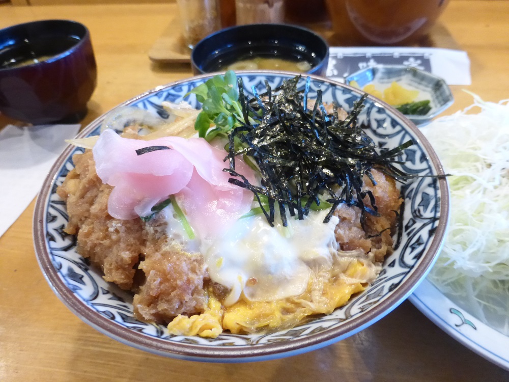 長野県諏訪で一番美味しい「カツ丼」