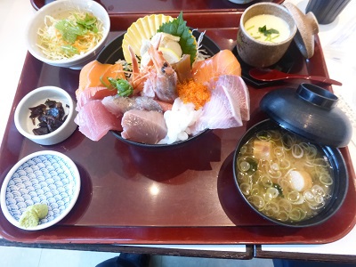 海鮮蔵「魚魚魚」松本流通団地店で昼食