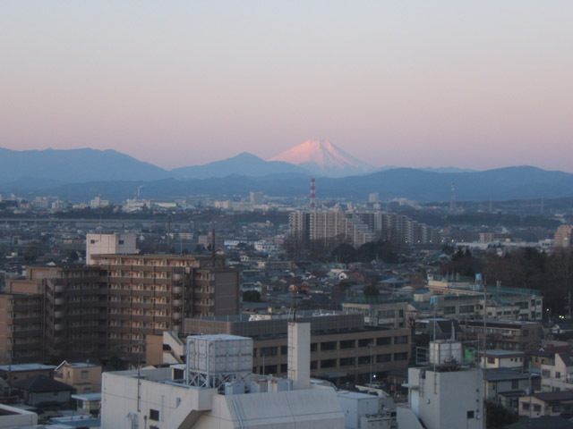 上層階南側の客室からの富士山