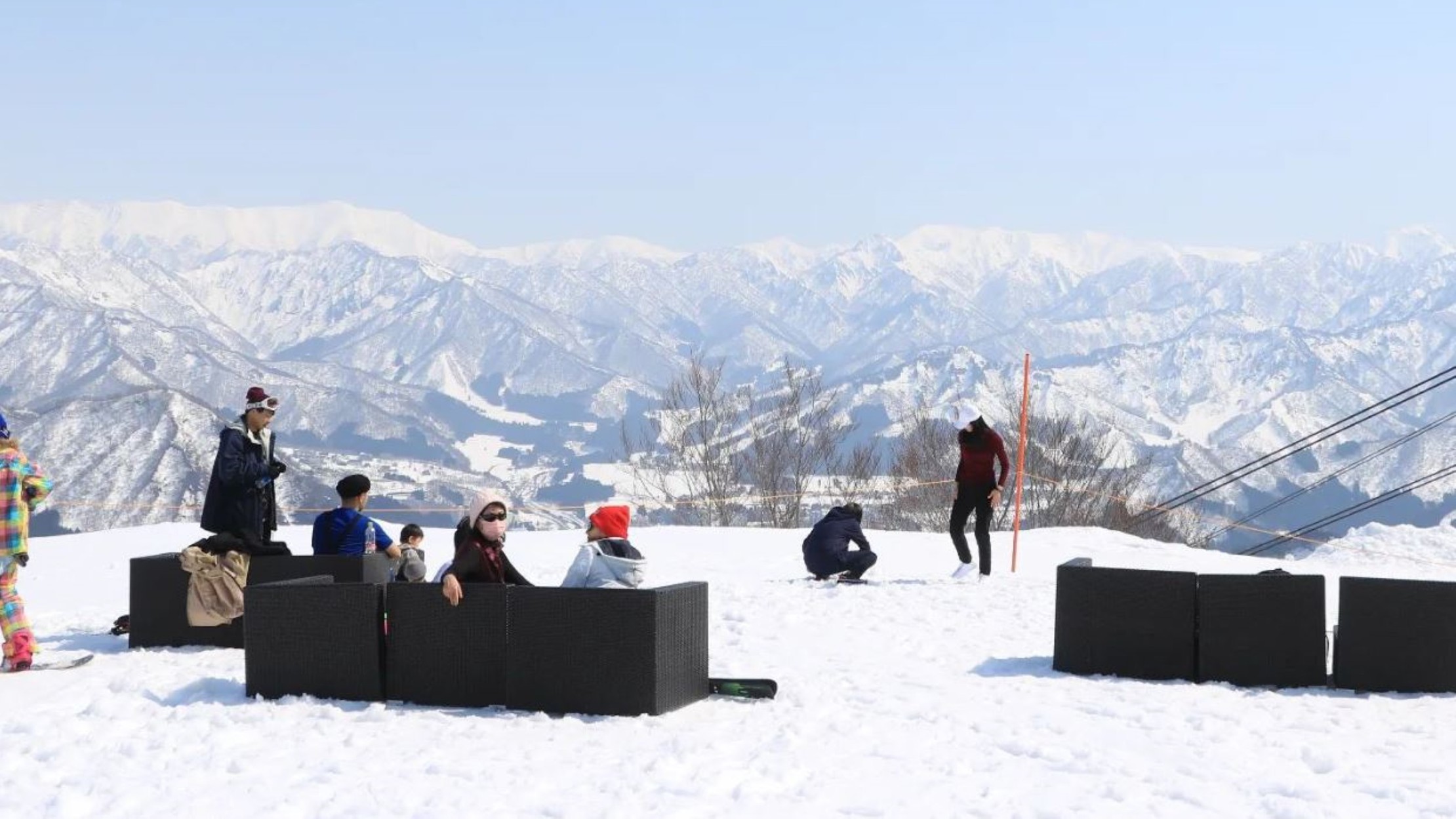 湯沢高原スキー場雪のテラス
