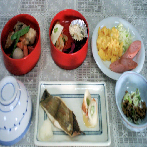 朝食