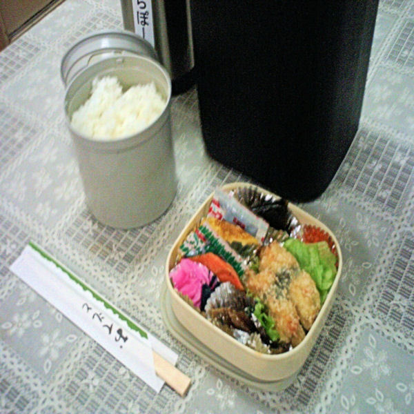 弁当６００
