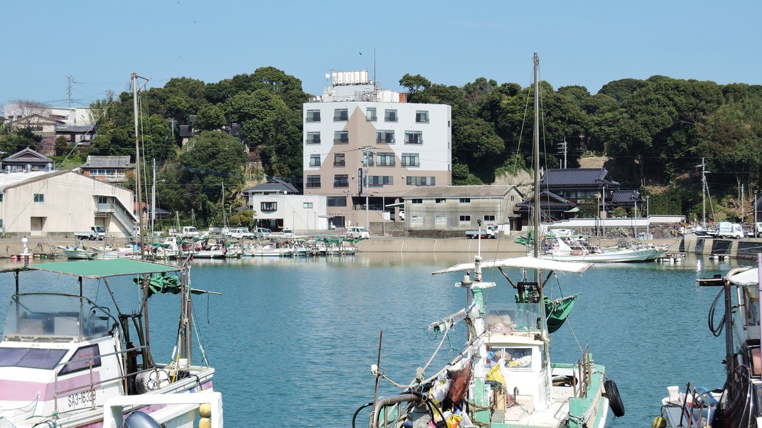 *【周辺漁港】なんといっても宿の目の前は竹崎かにが揚がる漁港！