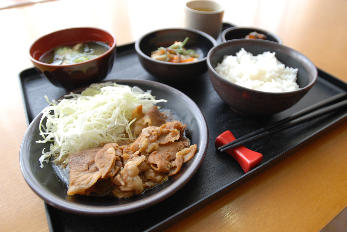【日替わりお手軽無料夕食】