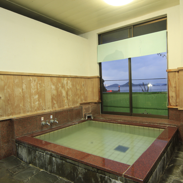 Ryokan Hinoshimaso Ryokan Hinoshimaso is conveniently located in the popular Kami-Amakusa area. Both business travelers and tourists can enjoy the propertys facilities and services. Take advantage of the propertys fax