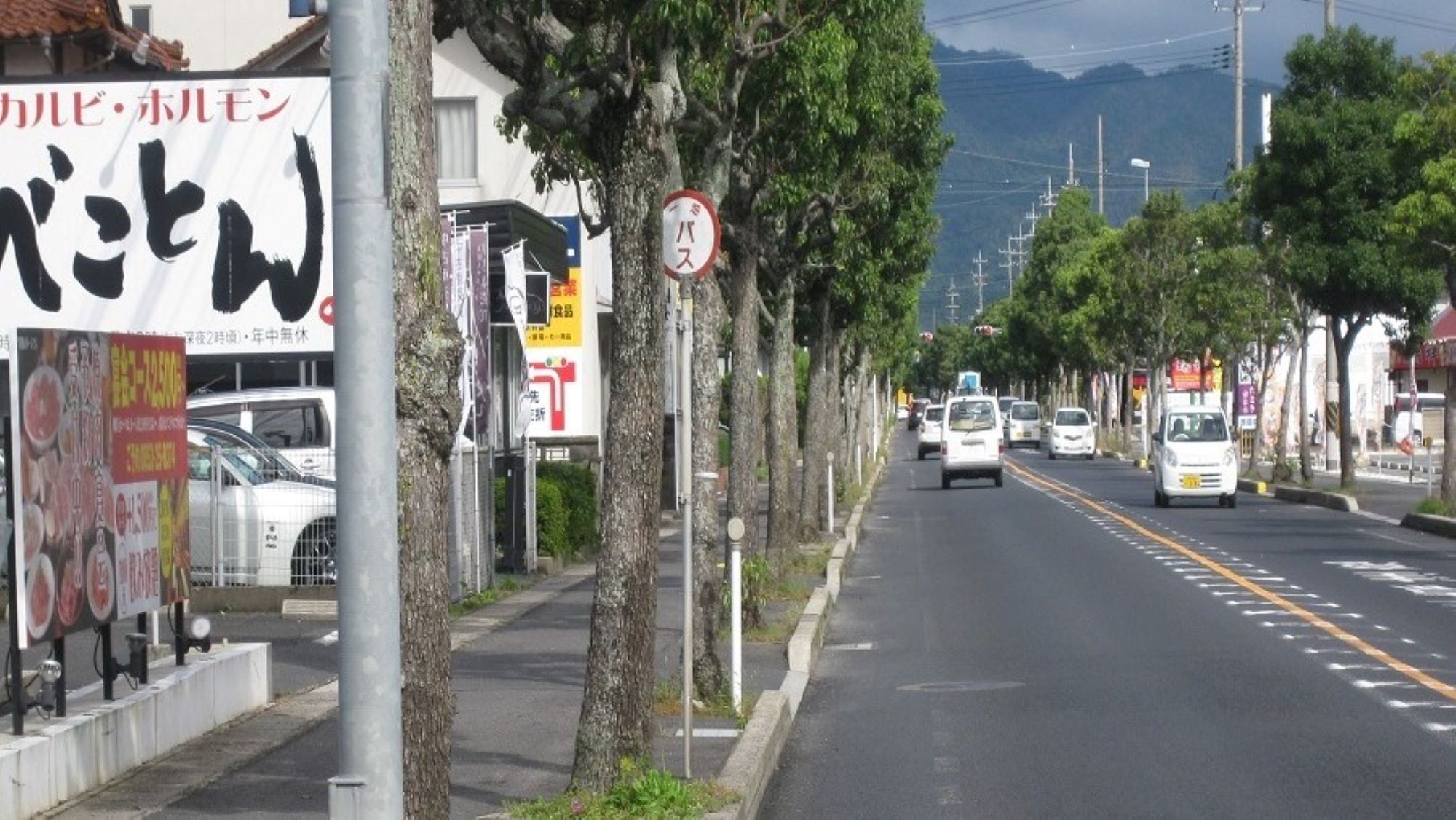 バス停（天神団地入口）JR出雲市経由の出雲大社方面等々、また医大方面ありますバス停まで徒歩０分