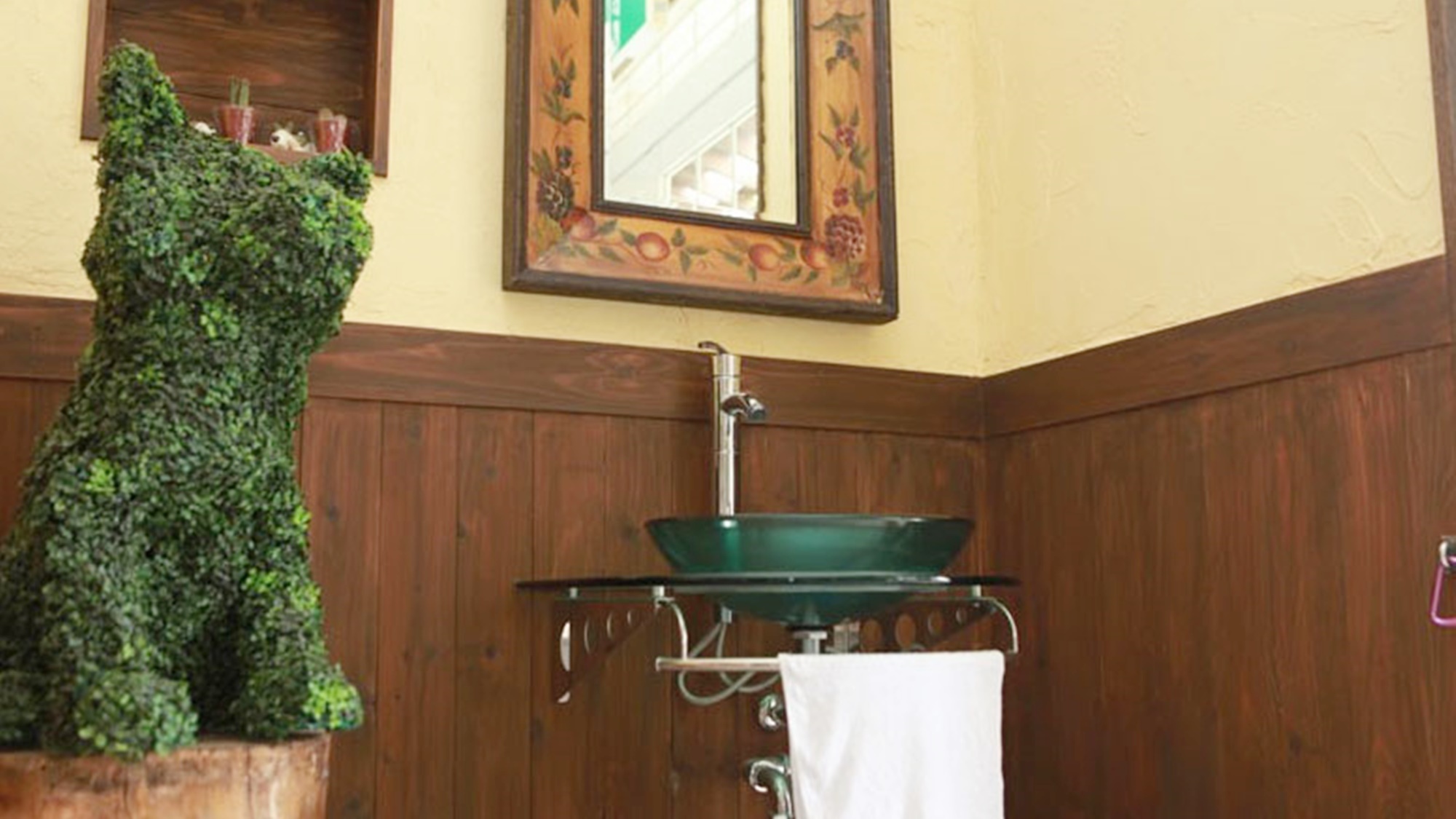 *ワンちゃん設備／館内の足ふき場