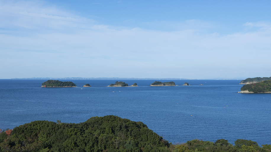 風光明媚な伊勢湾を望む