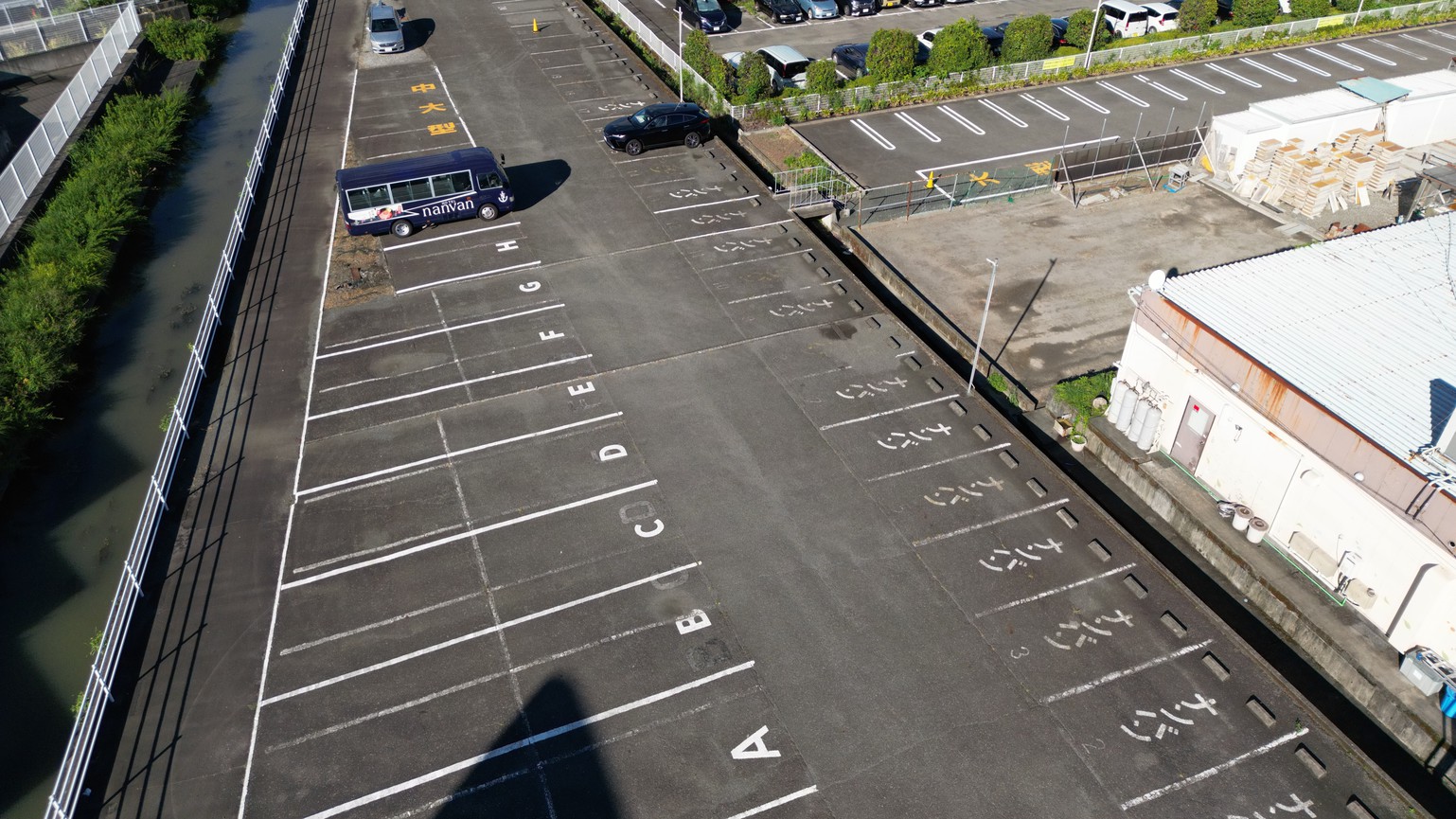 無料中型車専用駐車場ホテルから100ｍほど※要予約