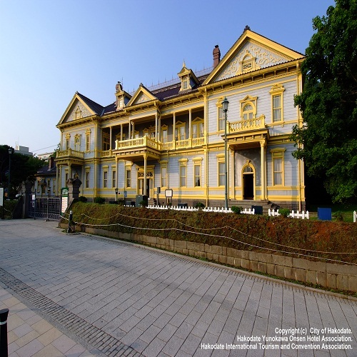 元町を見下ろす歴史的建造物【旧函館区公会堂】当館より市電で約30分♪