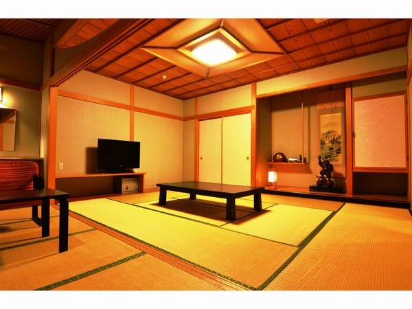 Yunokawa Onsen KKR Hakodate Yunokawa Onsen KKR Hakodate is conveniently located in the popular Yunokawa area. Both business travelers and tourists can enjoy the propertys facilities and services. Facilities for disabled guests,
