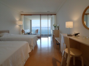 ツインルーム４階ナチュラルタイプ海が見える露天付客室