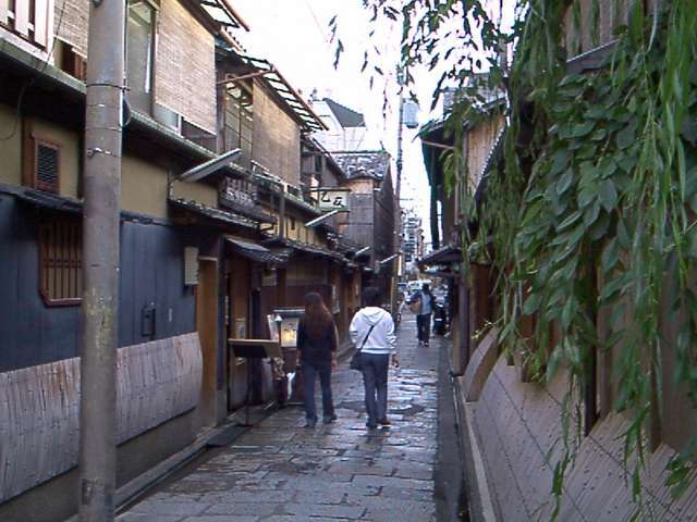 祇園の切り通し