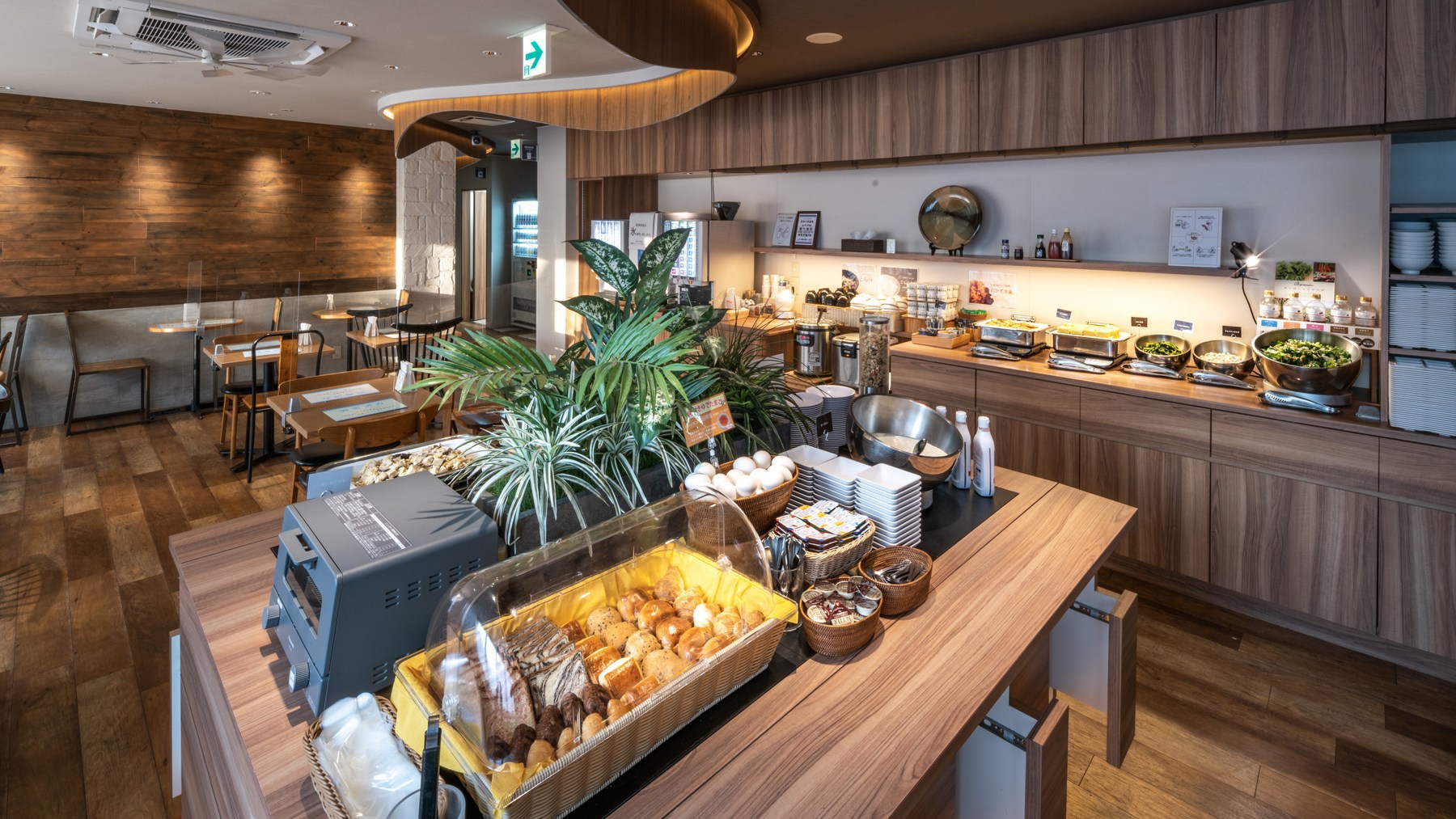 良い朝はバランスの取れた朝食から♪