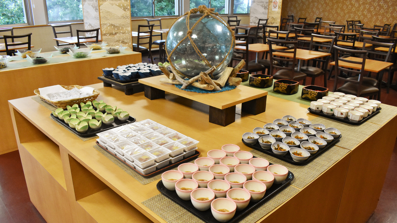 朝食バイキング一例