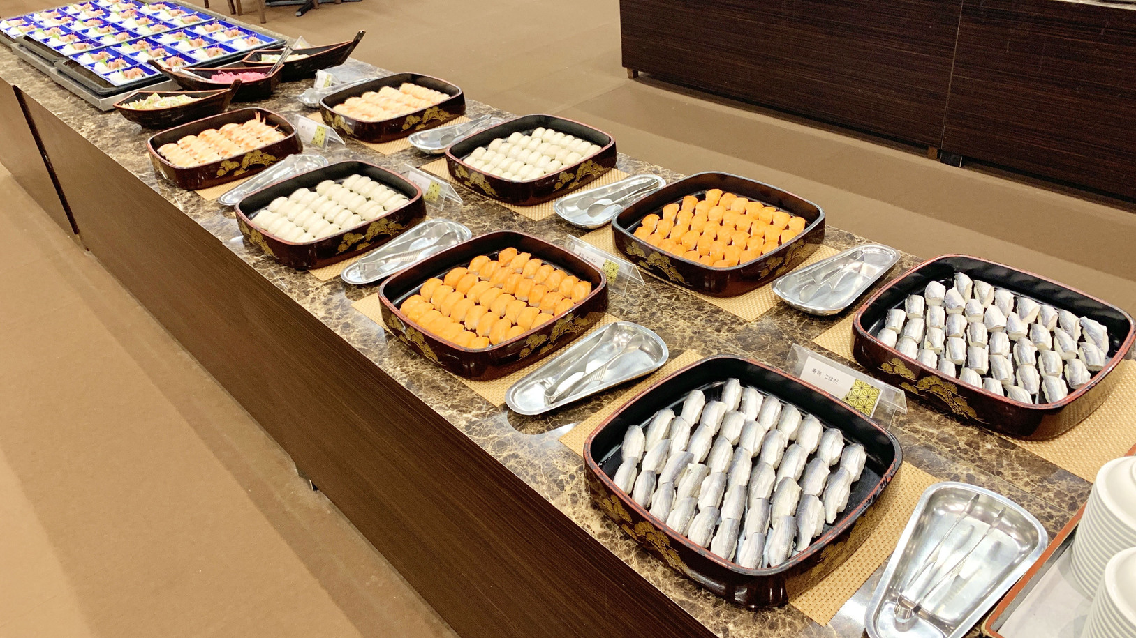 夕食バイキング一例