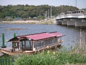 屋形船