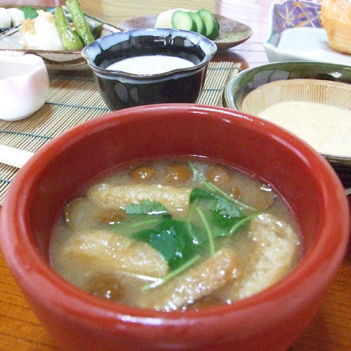 *【朝食②】手作りの和食を食べて、元気に出発！