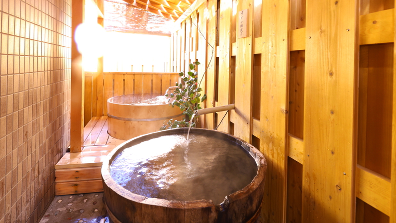 温泉ワインの産地上田にちなんだワイン樽風呂です