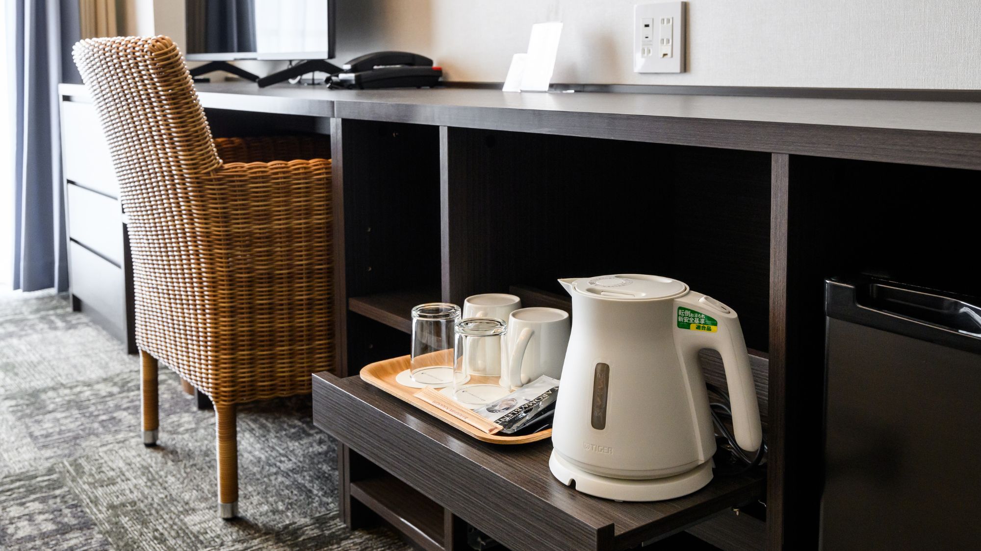  【スーペリアツインルーム42㎡/禁煙】備品充実でホテル時間をより快適に。   