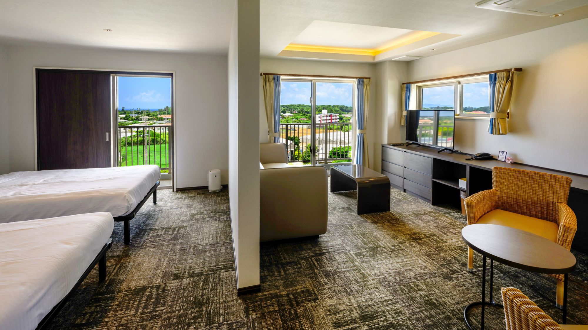 【デラックスツインルーム50㎡/禁煙】 50㎡のゆとりで快適なリゾート滞在を。 