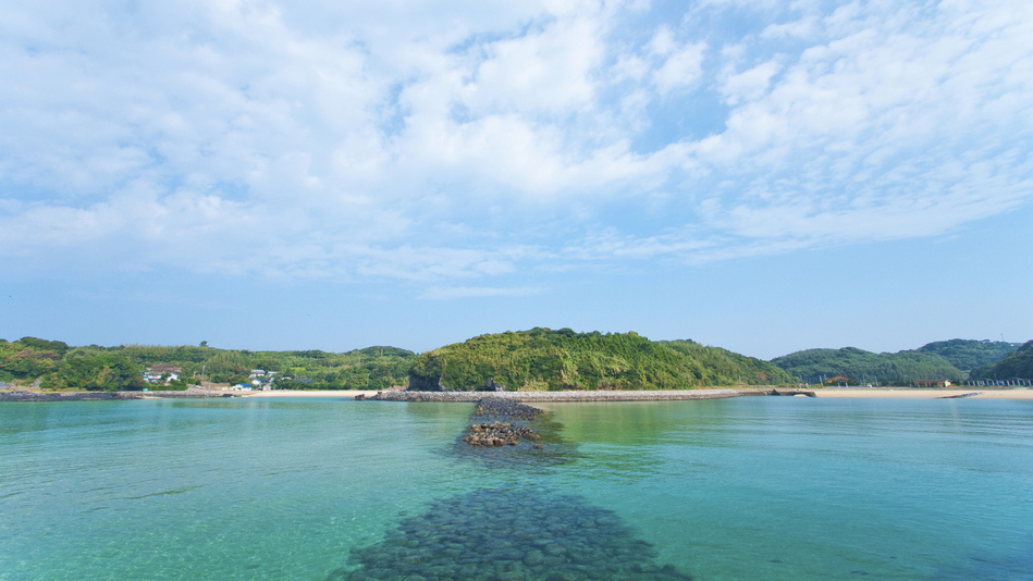 *【ツインズビーチ】小水浜と塩樽の二つの海水浴場が隣り合うビーチ遊歩道で結ばれていて行き来自由♪