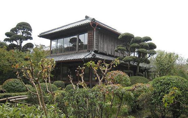 国登録有形文化財赤松館