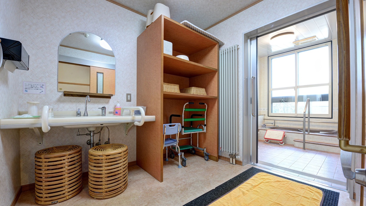 Village Azumino The 3-star Village Azumino offers comfort and convenience whether youre on business or holiday in Matsumoto. The property has everything you need for a comfortable stay. All the necessary facilities,