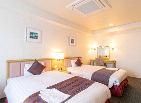 room-004