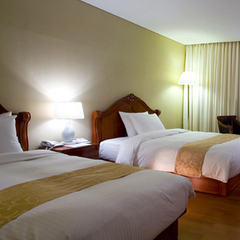 【春SALE】明洞駅の目の前、空港リムジンバス停も近くてご安心★