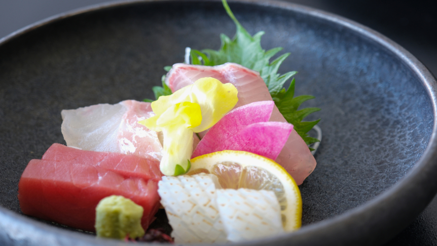 刺身盛り合わせ（写真はイメージ）