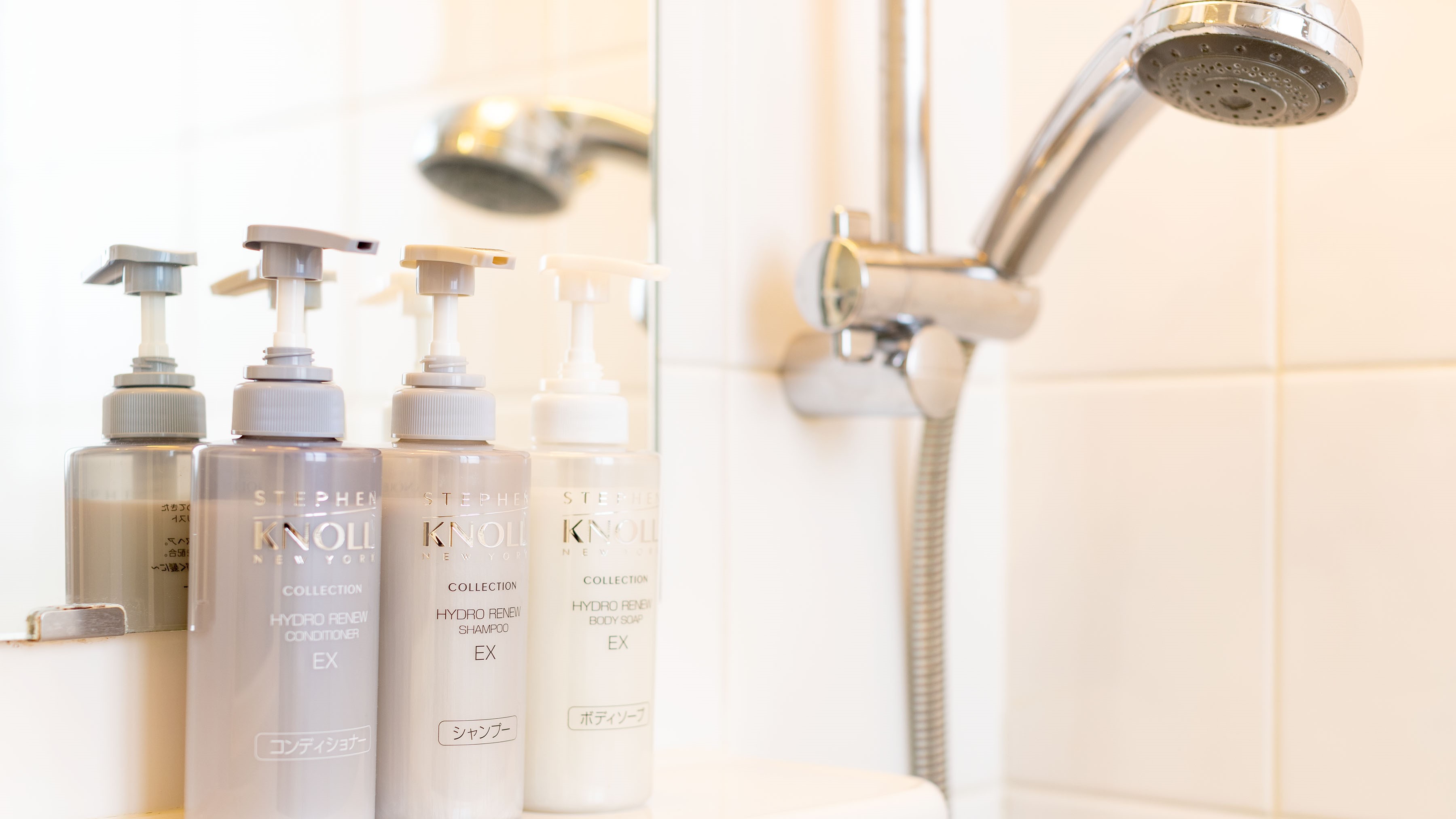 シャワーブース浴室シャンプー等