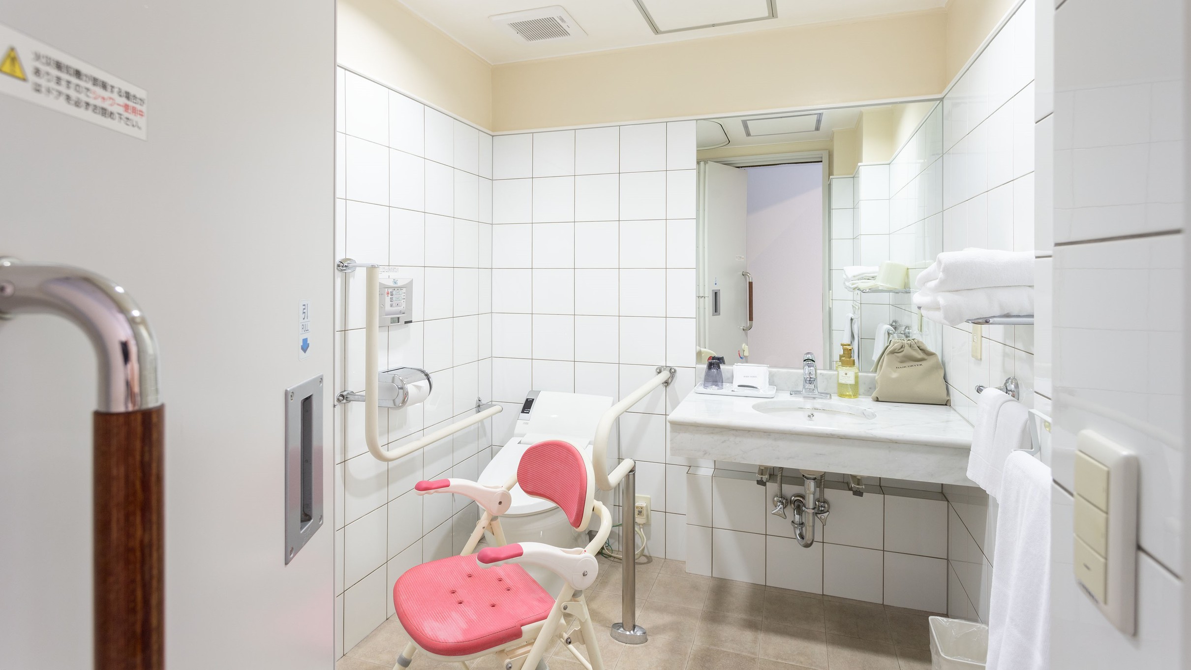 バリアフリー浴室洗面台